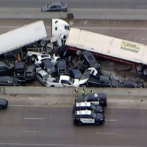 at-least-six-dead-dozens-injured-in-130-car-pileup-on-icy-texas-interstate