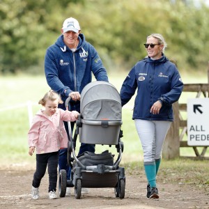 the-queens-new-great-grandson-was-born-on-the-bathroom-floor