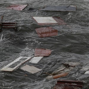 four-dead-25-injured-after-suspected-smuggling-boat-capsizes