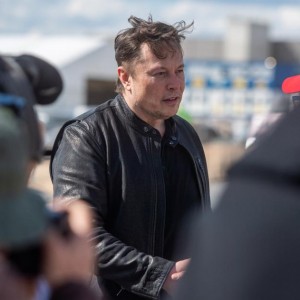 i-wont-sell-dogecoin-tesla-billionaire-elon-musk-reveals-where-he-stands