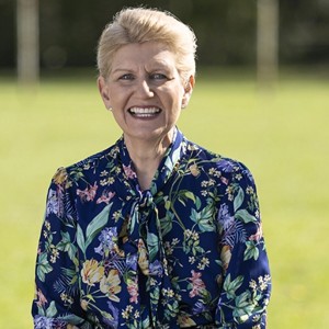 debbie-hewitt-to-become-fas-first-chairwoman-in-its-157-year-history