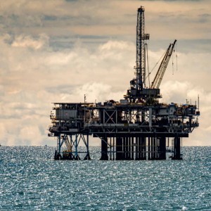 oil-rallies-to-32-month-high-as-rising-demand-emboldens-bulls