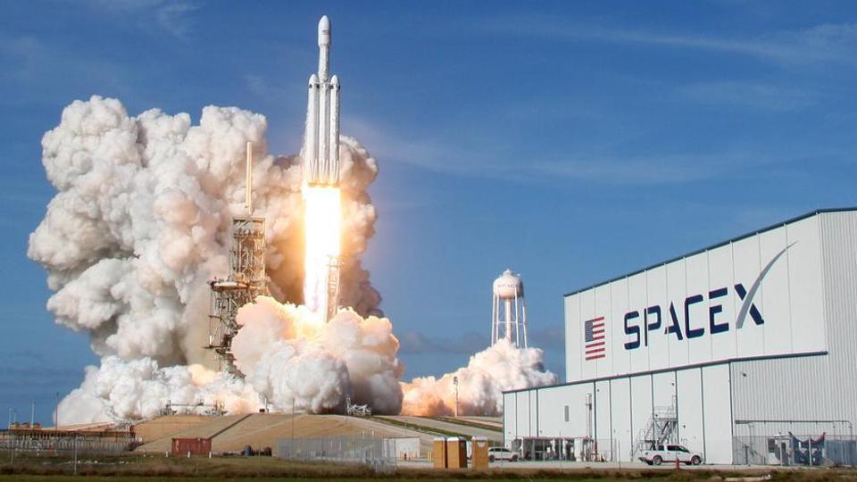 Texas Authorities Threaten SpaceX With Legal Action Over Beach Closures, Private Security