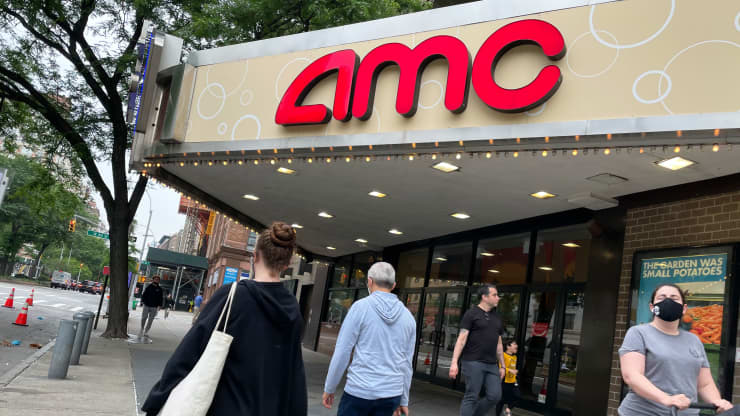 AMC Says It Won’t Seek Shareholders Approval To Boost Shares Outstanding