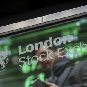 These UK Stocks Are Expected To Pay Bumper Dividends But Beware Of Broken Promises