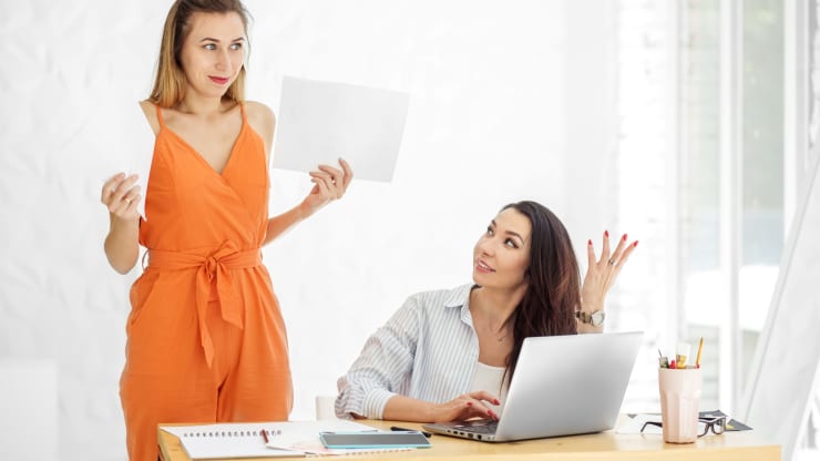 Should I Ask For A Raise Right Now?: How To Call The Shots—And What To Say To ‘No’