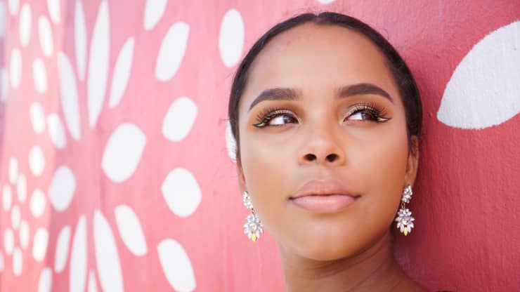 Here Are 3 Science-Backed Tips For Creating Change In Your Life; Behavioral Scientist Says