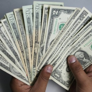 your-emergency-fund-could-earn-8-times-as-much-interest-in-a-high-yield-savings-account