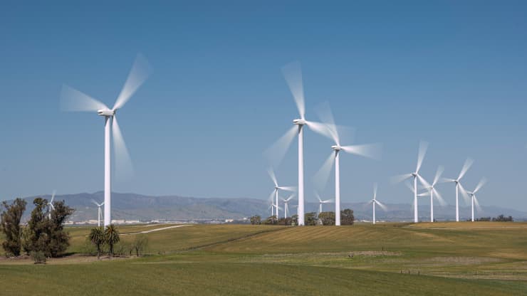 While Many Investors Declare Support For Socially Responsible Portfolios, Not Many Follow-Through