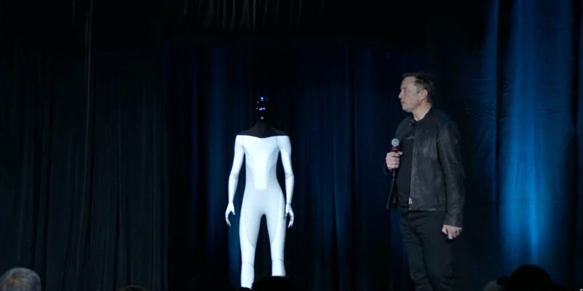  Musk Unveils Humanoid Tesla Bot Designed for ‘Boring, Repetitious and Dangerous’ Work