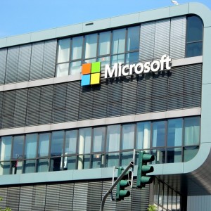 microsoft-joins-the-list-of-companies-abandoning-plans-to-re-open-offices