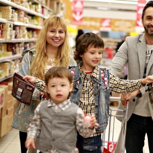 how-to-handle-your-holiday-shopping-this-year