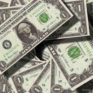 Anderson Cooper: Why ‘I Don’t Believe In Passing On Huge Amounts Of Money’ To My Son