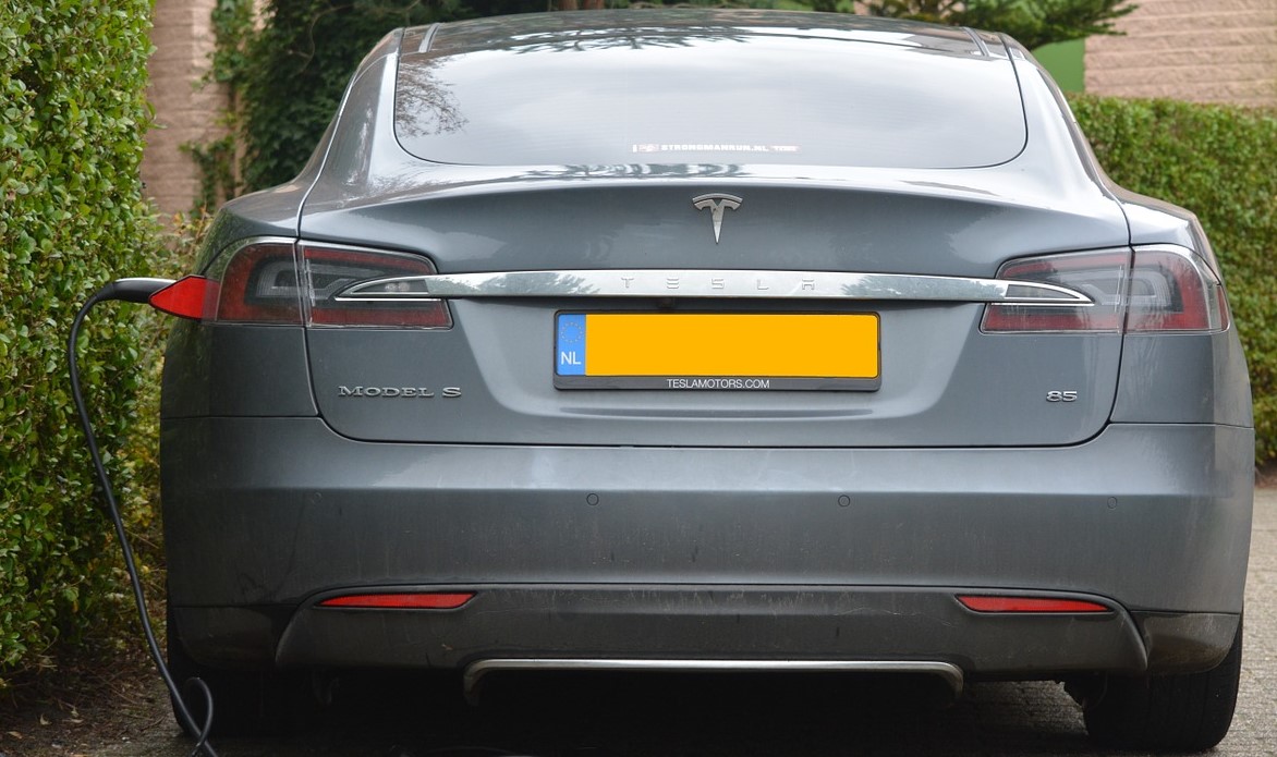 Tesla: First Berlin Teslas Will Birth In November, Musk Tells Fans