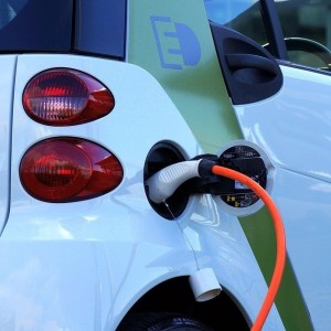 China’s Xpeng And Nio EVs Racing To Beat Tesla 12 years Record of 100,000 Cars