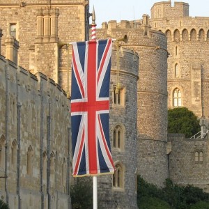 Queen Elizabeth In Good Spirits After Medical Investigation, Back To Windsor Castle