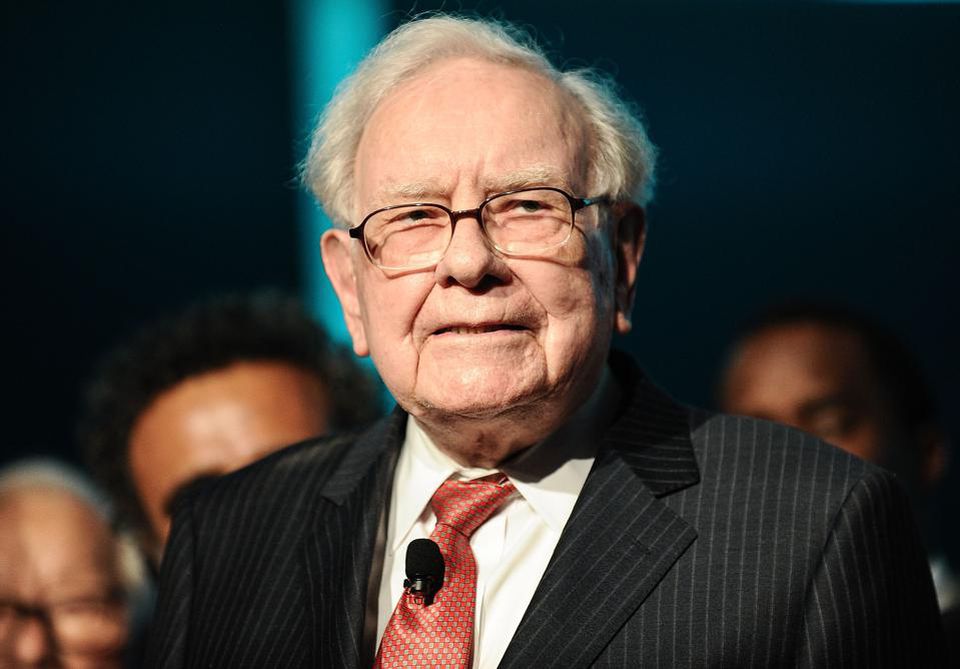  Warren Buffett's Berkshire Ended September With Improved Operating Result And $149.2 billion Cash