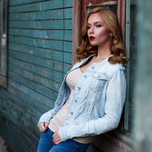 She Launched Her First Start-Up At Age 26. Now She Runs Khloé Kardashian’s Denim Brand