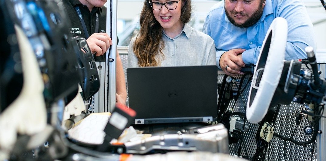 Geely EV: Chinese Auto Giant Launches Electric Truck