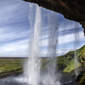 Icelandverse vs Metaverse: A Swipe at Zuckerberg’s ‘Meta’ 