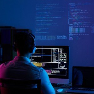 This 26-Year-Old Doubled His Income By Switching To Tech—And Using A Key Negotiating Trick