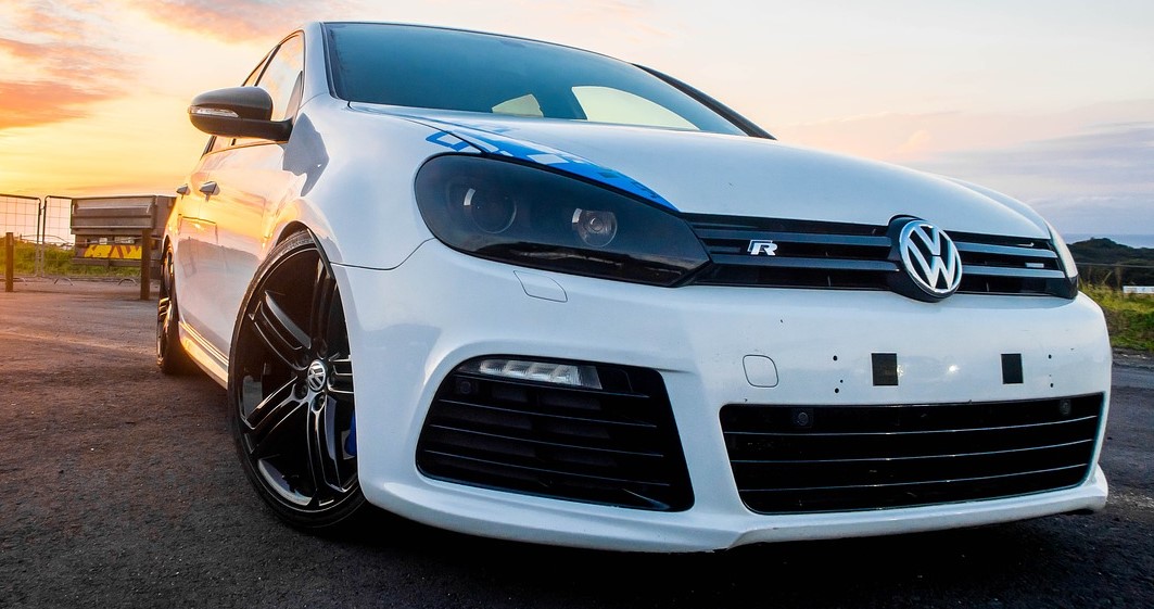 Volkswagen Projects Cost of Raw Materials For Battery To Cost Up To $34 billion