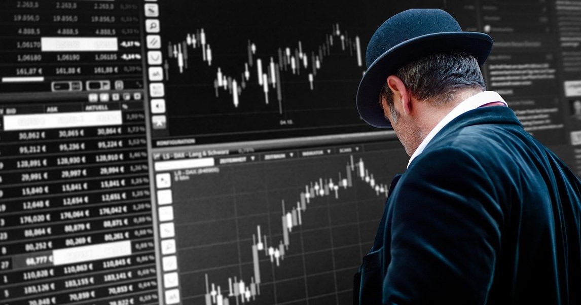 Be Cautious Of ‘Bubble Assets’ Tech and Crypto In Your Asset Portfolio, Says Rich Bernstein