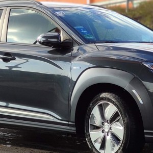 Analysts Say Tesla Might Soon Lose Market Dominace