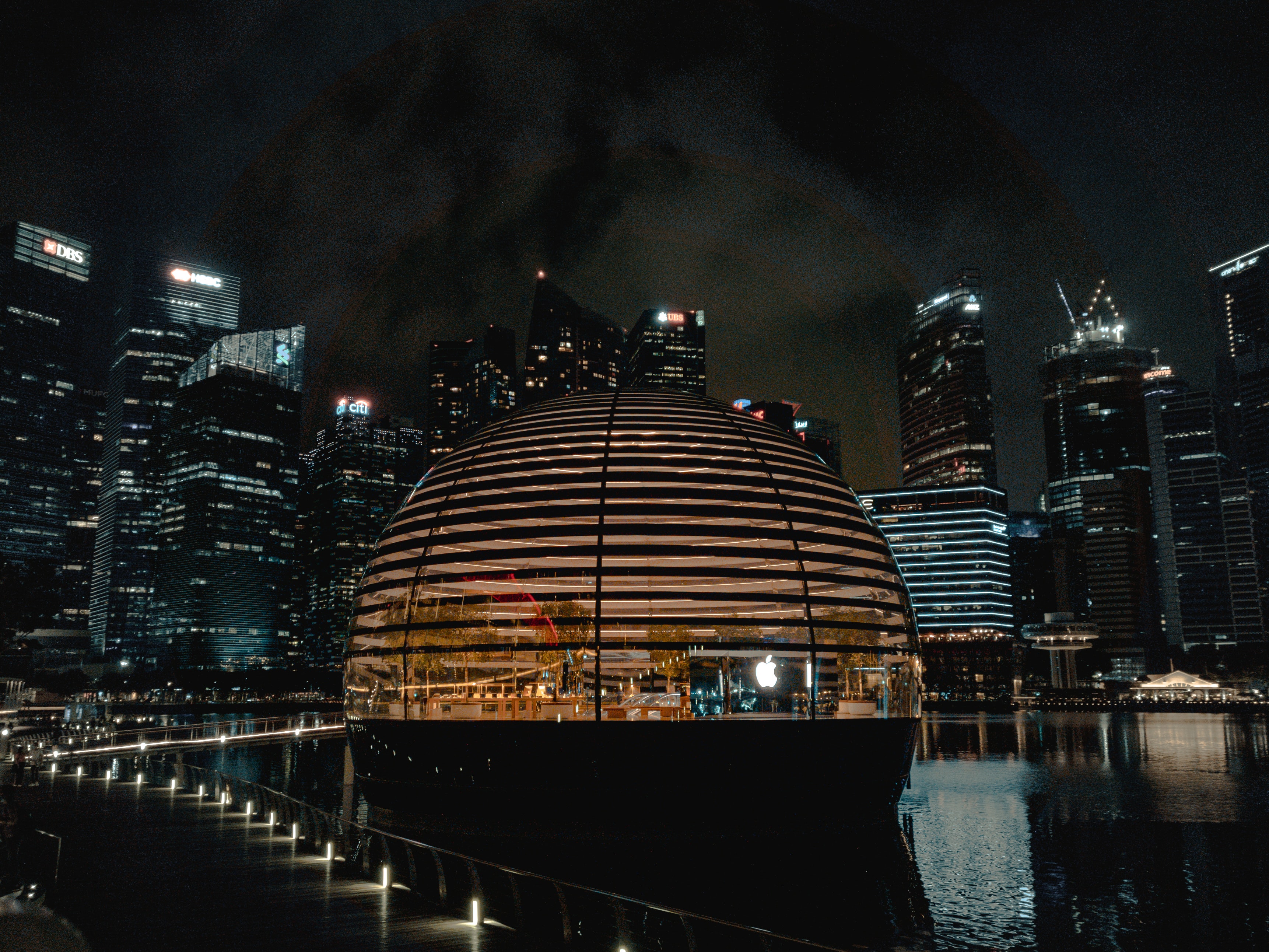 Apple’s Road To $4 trillion Starts With Its Rumoured Headset & Apple Car