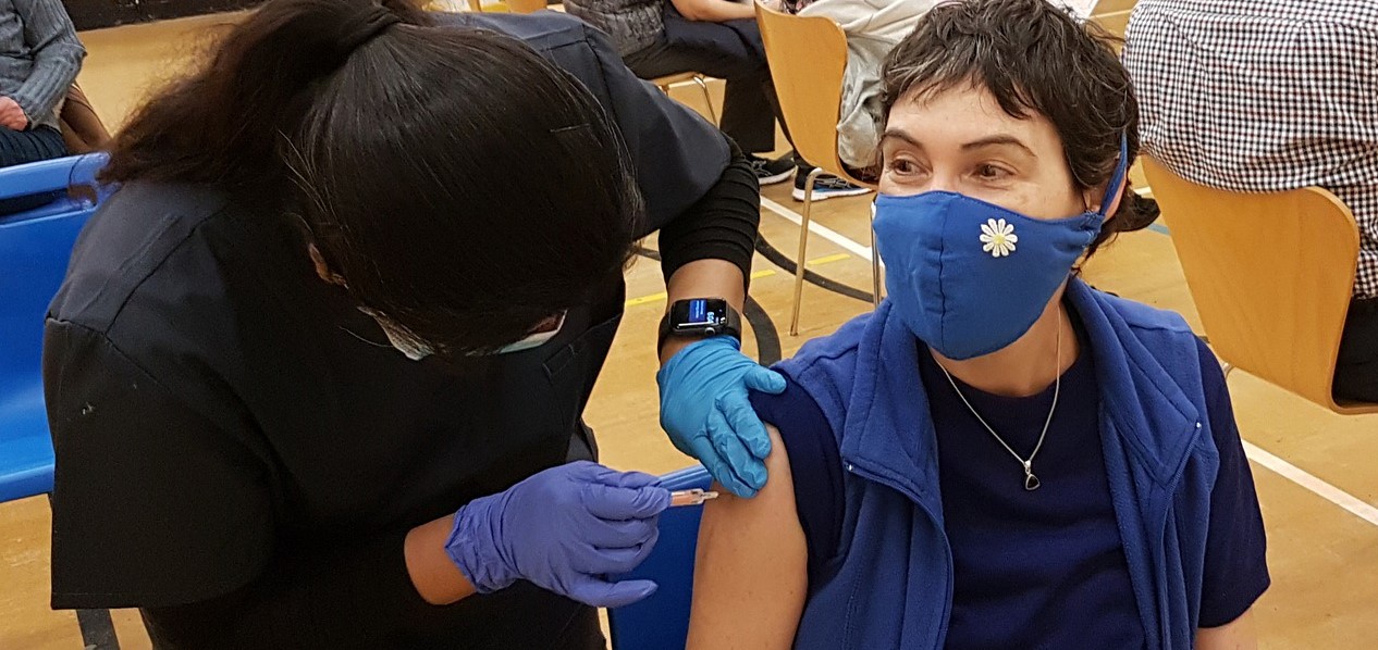 Omicron: Moderna CEO Says, A Fourth Booster Shot  Is Required As Booster Efficacy Wanes Over Time