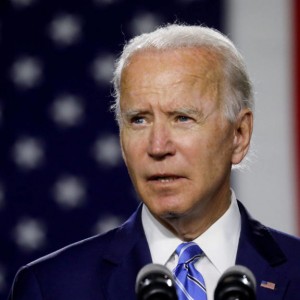 Biden's Approval Ratings Nosedive As Omicron, Financial Stress, Stock Market  Top Concerns