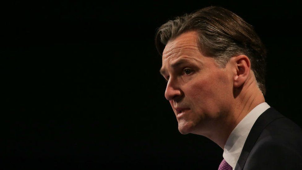 Heathrow Boss Calls For Lifting Of COVID-19 Protocols For Vaccinated Travellers 