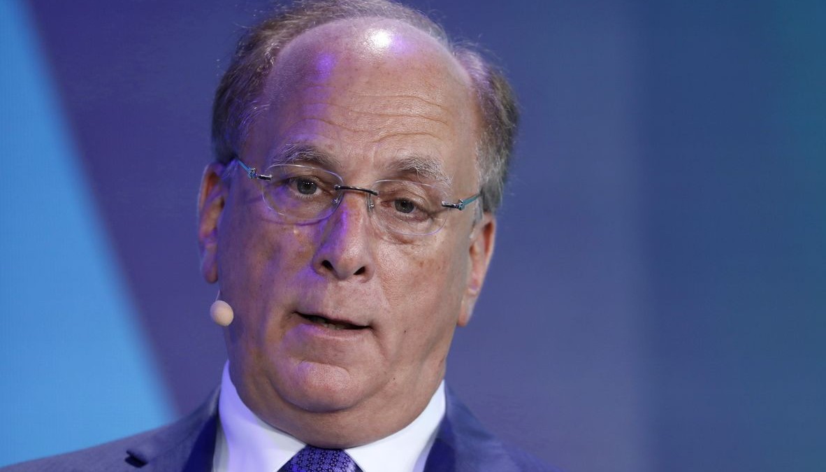 BlackRock Set To Help Clients Navigate And Transit To Net-Zero From Fossil Fuel Model 