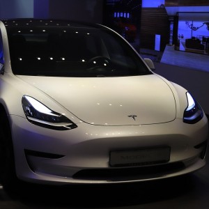 tesla-plunges-seven-spots-in-annual-consumer-reports-ranking
