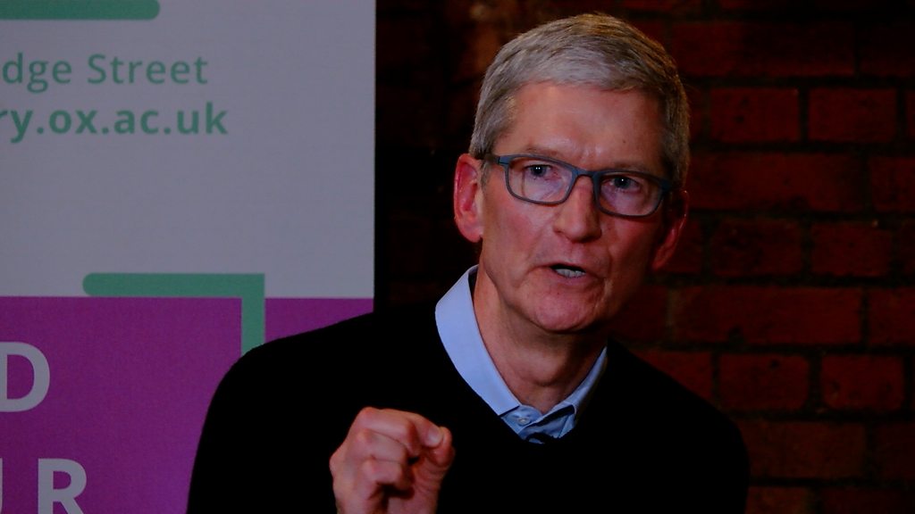 Advisory Firm Urges Apple Shareholders To Vote Against CEO Tim Cook's $99 Million Pay Package