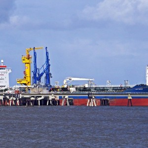 Russia Invasion Of Ukraine Pushes Brent Oil Past $100 A Barrel For First Time Since 2014