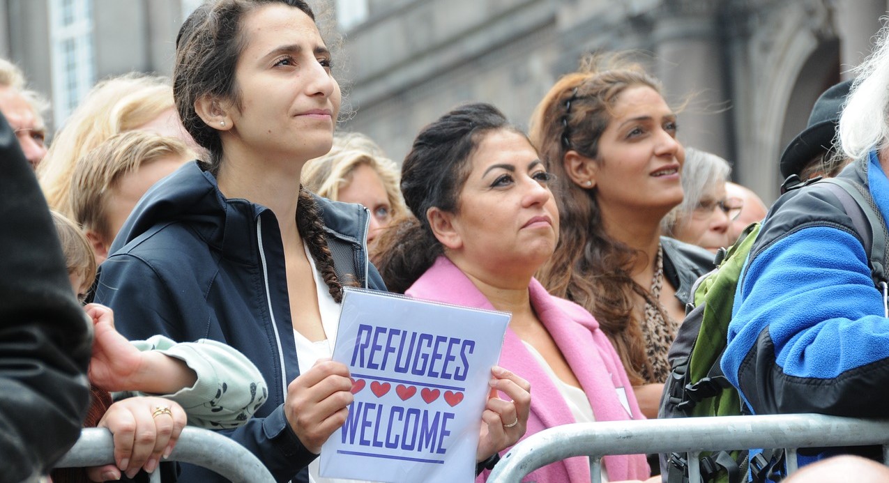 Ukrainian Refugees Pours Into Europe: Welcomed Heartily , Just Like A Family Across The Border