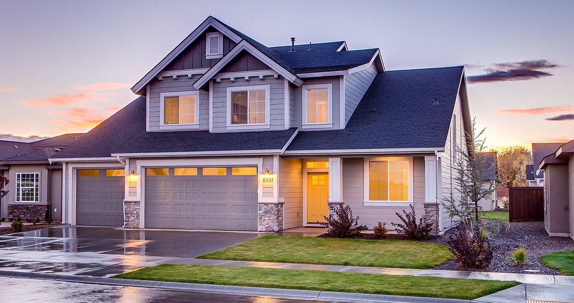 Fed Hike Rate Crystallises Soaring Mortgage Rates Past 4% --Higher Rates Still Coming