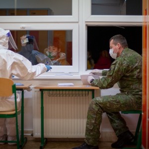 Shanghai Covid -19 Mass Action Containment: China Deploys Military And 38,000 Health Workers