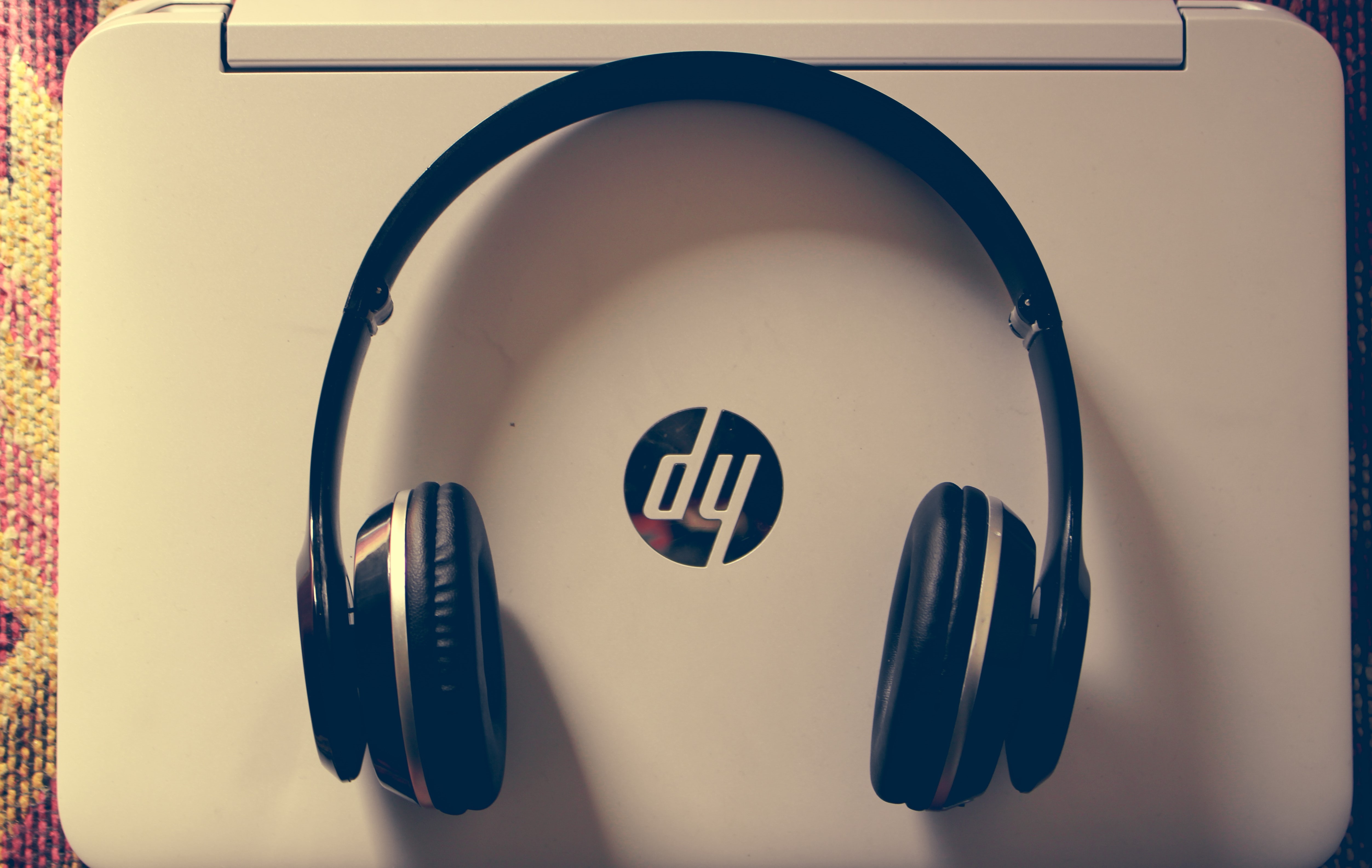 Warren Buffett's Berkshire Investment of $4.2 Billion In HP Soars Its Market Price