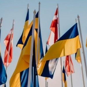 Zelenskyy Says Evacuation of Azovstal Plant Has Begun, Awarded Pelosi with 'Order of Princess Olga'