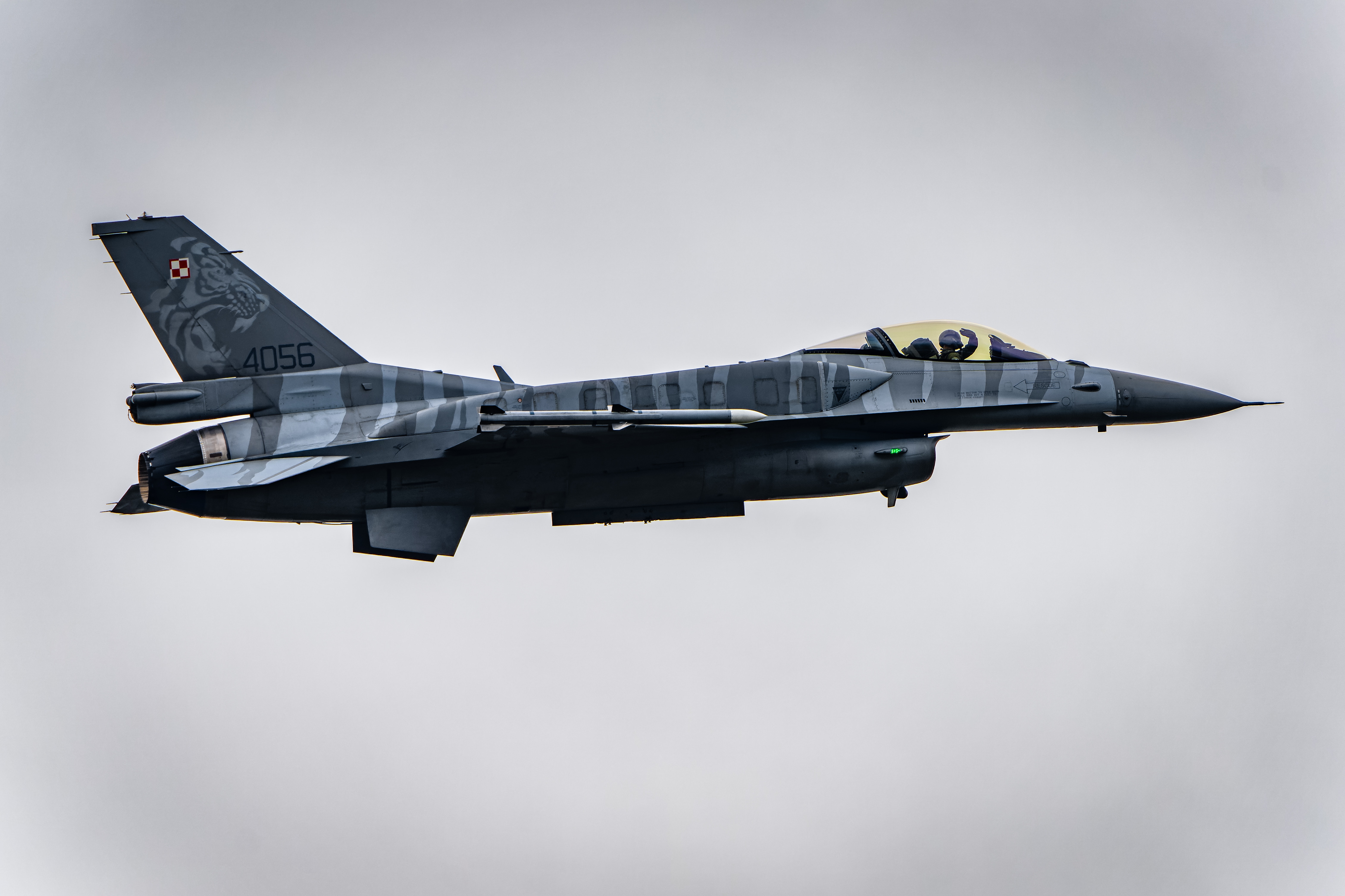 China Sends 30 Planes Into Taiwan Air Defence Zone