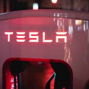Tesla Plans 3-for-1 Stock Split For Shareholders