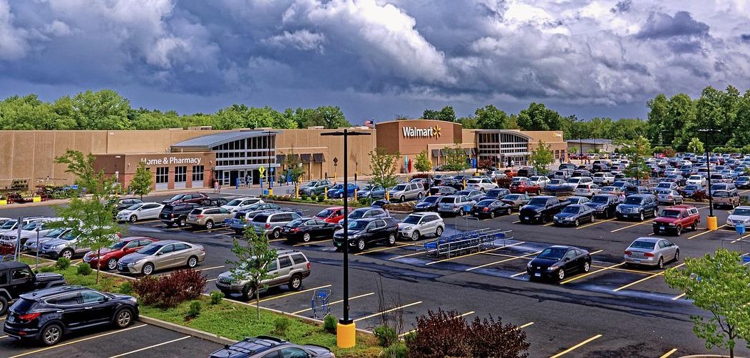 Walmart Partners Canoo EV Maker: As The Retail Giant Plans To Buy 4,500 Electric Delivery Vans 