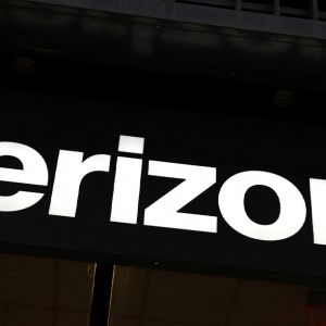 Verizon Cut Profit Forecast As Subscriber Growth Nose Dive Due To Hot Inflation And Higher  Prices 