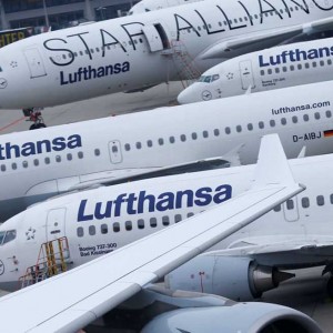 Air Travel Chaos: Pilots Blamed Airports And Airline For The Toxicity And 'Race To The Bottom'