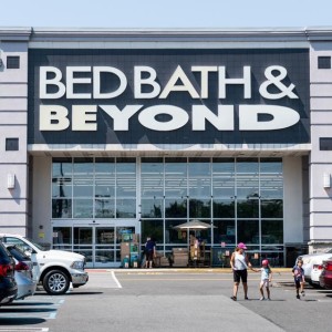 Bed Bath & Beyond Finance Chief Falls To His Death In NY