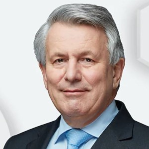 shell-chief-ben-van-beurden-to-step-down-at-end-of-the-year