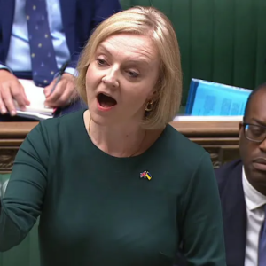 opposition-calls-for-liz-truss-not-to-take-yearly-115000-as-ex-prime-minister