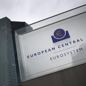 European Banks Cash In On Rising Rates As Clouds Gather